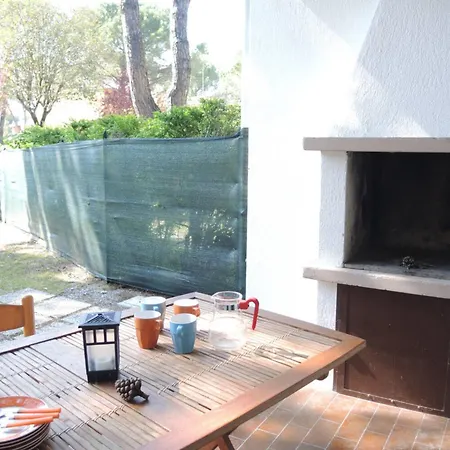Διαμέρισμα Family Flat In With Pools And Playground