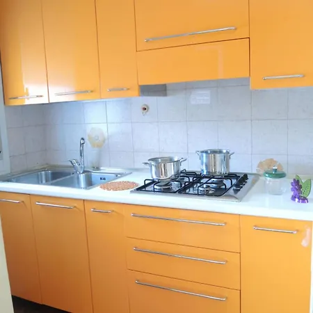 Apartment Cozy Flat With Shared Pools And Private Garden Bibione