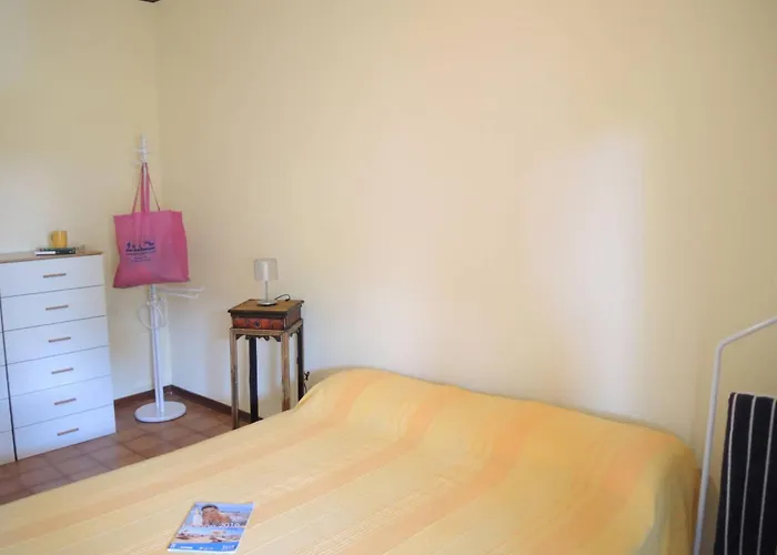 Cozy Flat With Shared Pools And Private Garden Apartment Bibione